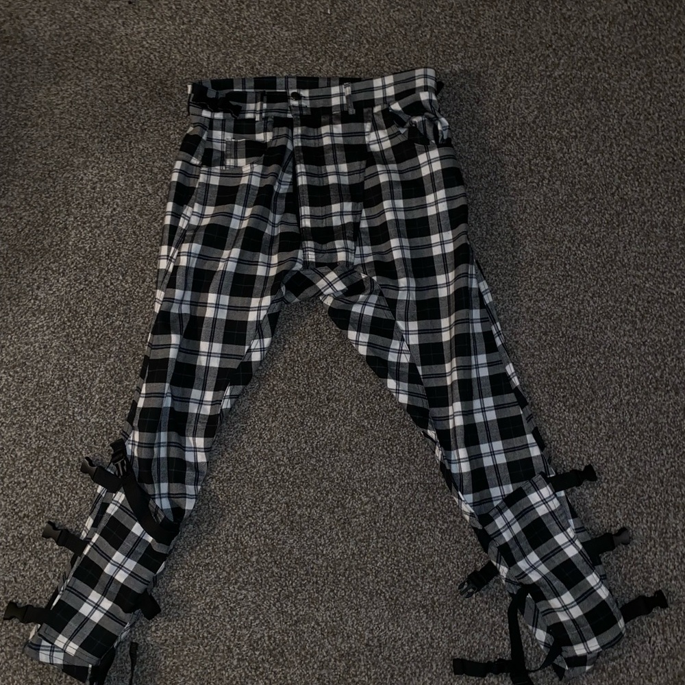 Long clothing tartan pants
